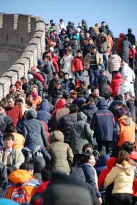 badaling-great-wall-tourists-lores