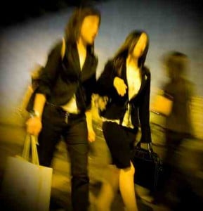 hong kong shopping spree 289x300 Hong Kong Shopping Guide | Best HK markets, shops, stores, & malls