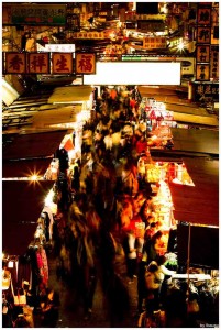 mong kok market street lores 201x300 Hong Kong Shopping Guide | Best HK markets, shops, stores, & malls