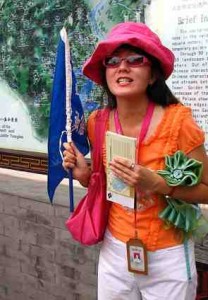 tour guide leader small 208x300 Join a tour group or independent travel in China?