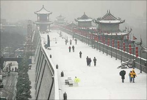 xian-city-walls-snow xian city walls snow 300x204 Great Wall of China (长城)