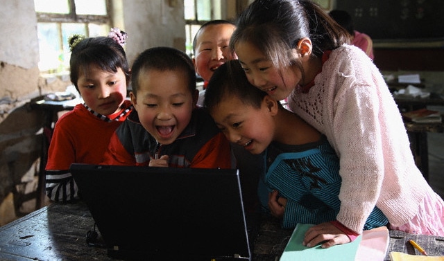 chinese students school computer Facts about China: EDUCATION