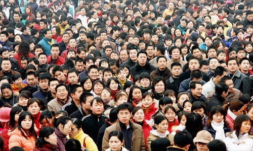 A massive Chinese crowd